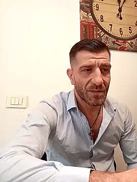 Chat +18 de Alexdaniel89 ao vivo