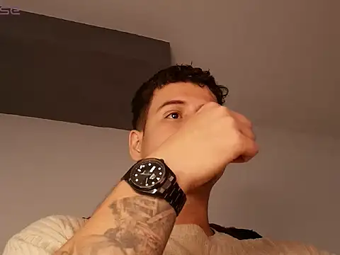 BjornSteel élő XXX-chatje