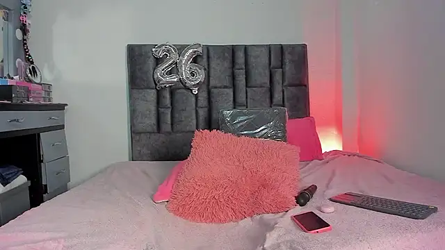 Owold Adlı Modelin Canlı XXX Sohbeti