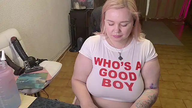 MargotGrey Adlı Modelin Canlı XXX Sohbeti