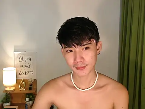 asian_dai Pertunjukan Webcam