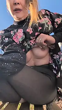 Risky_julia2330 Obrolan Langsung XXX