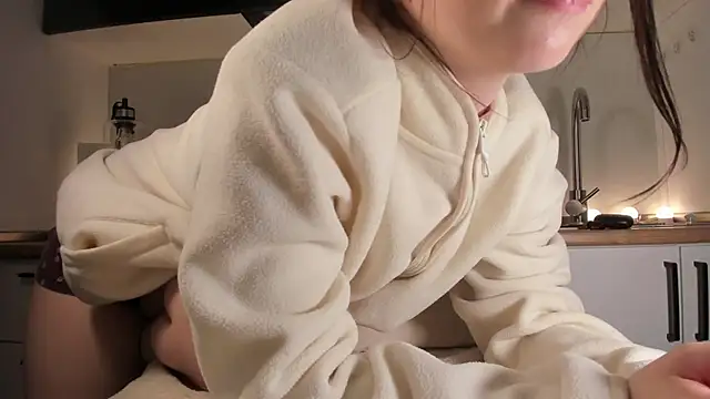 Sindy_Juxx élő XXX-chatje