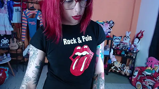 MissMiia2 live XXX chat