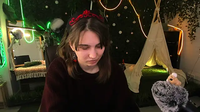 TessaMill Adlı Modelin Canlı XXX Sohbeti