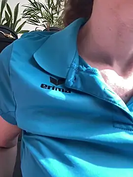 XXX chat uživo modela AnnikaRose