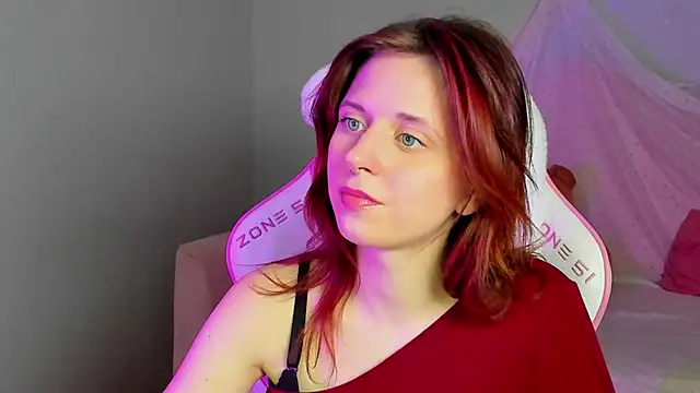 Онлайн чат XXX FreyaVey