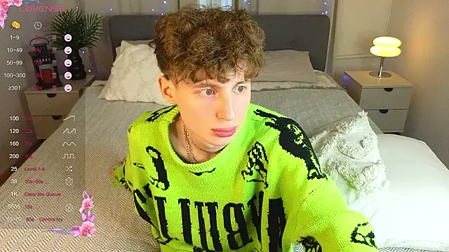 crisp1n's Webcam Show