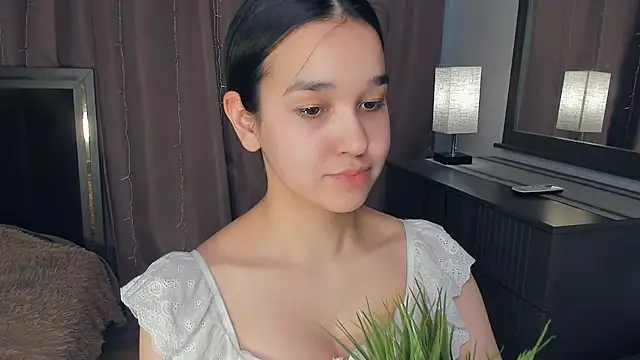 MeliaMelchiori live XXX chat