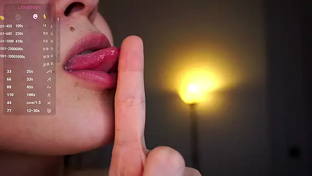 Chat +18 de EleanoreMonts ao vivo