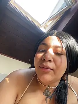 แชท XXX สดของ SashaLiciosa_