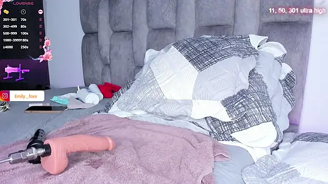 emily_fox1 webkamerás műsora