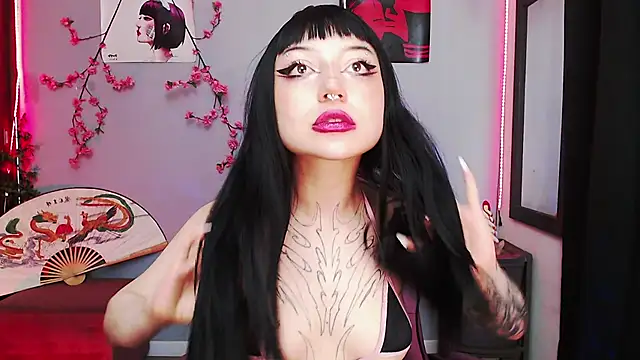 Онлайн чат XXX catipetite