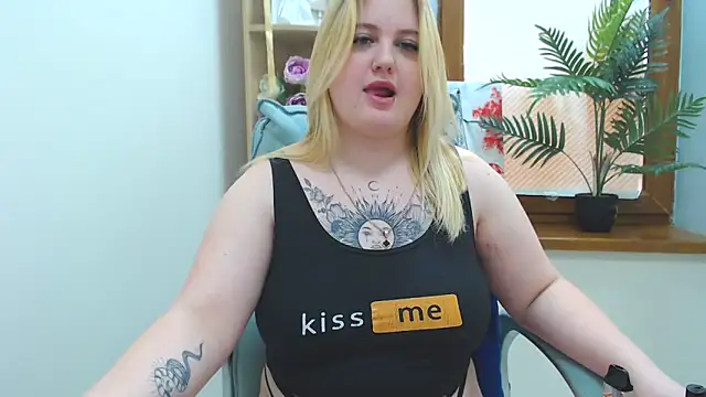 Doliss Chat XXX live