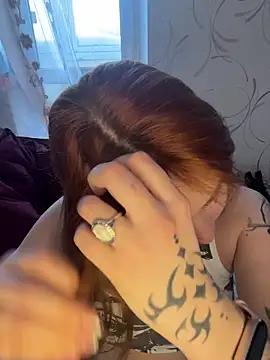 Chat +18 de LunaMillie ao vivo