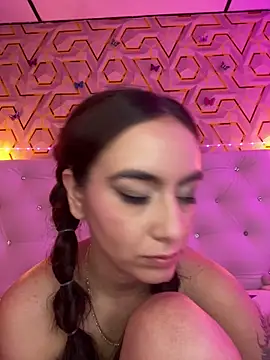 MelanyyJhonson15: онлайн-секс-чат