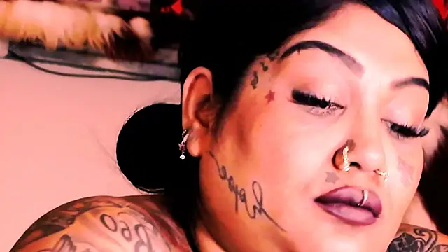 Živý XXX chat indian_dreamgirl