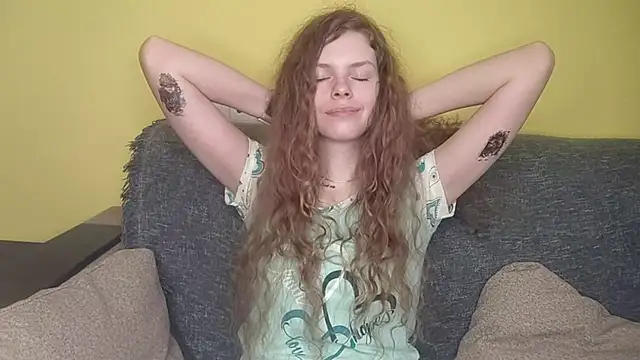 RayaNenlia 现场XXX聊天