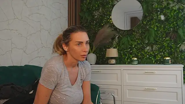 angel_wow_ – Naživo XXX chat