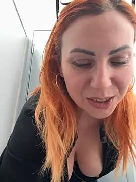 Онлайн чат XXX PervyxMilfxx