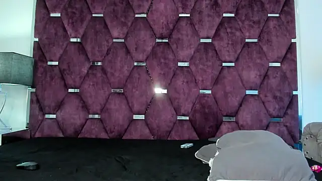 Czat XXX na żywo – keniaHilton