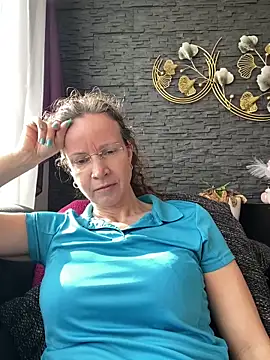 XXX chat uživo modela AnnikaRose