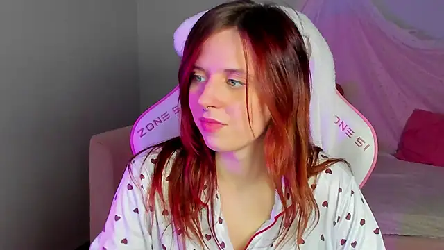 FreyaVey Chat XXX in diretta