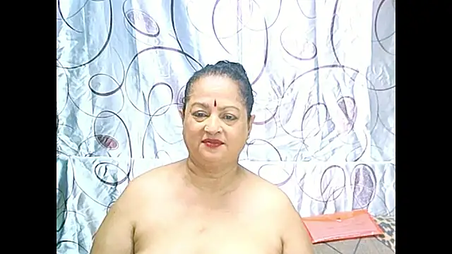 matureindian live XXX chat