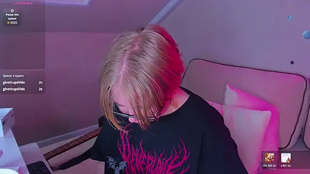 Lauraaa_Smith Live XXX-chat