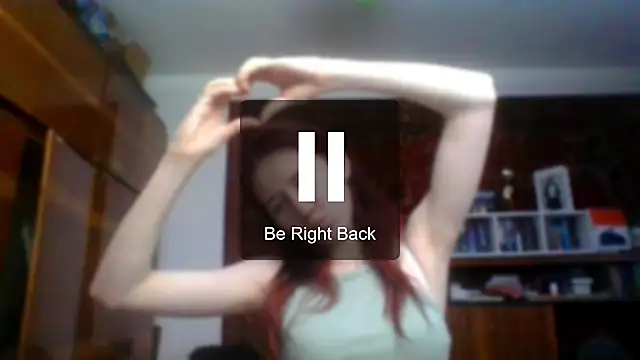 NickiKisinger Chat XXX live