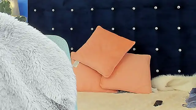 YasmineDelight Chat XXX in diretta