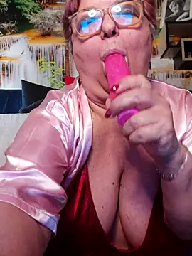 QueenPammy1 现场XXX聊天