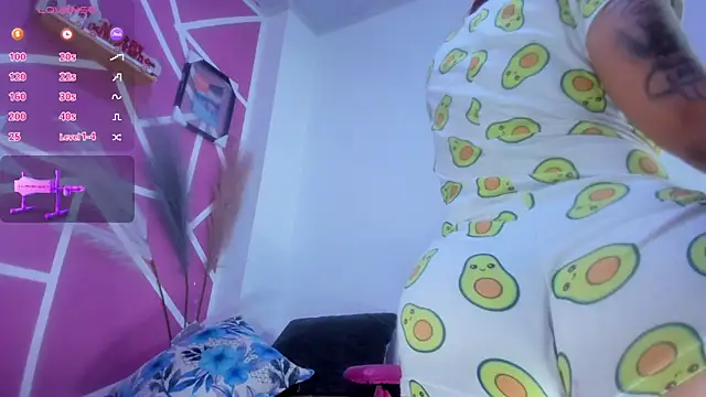 lucy_beatifull 现场XXX聊天