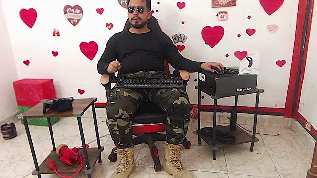 KalethBigDick 现场XXX聊天