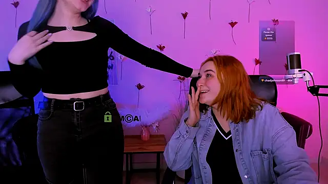 Chat +18 de casey_meow_ ao vivo