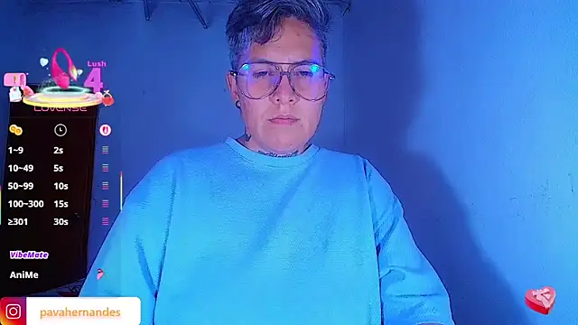 Yessi_rousse: онлайн-секс-чат