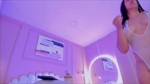 lia_ass_ Chat XXX live