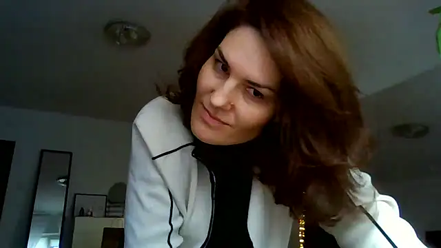 Ms-Lust1- live XXX chat