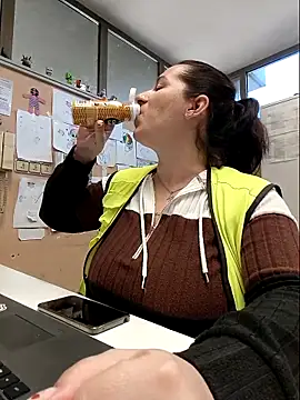 Chatroom XXX en direct de bichota85