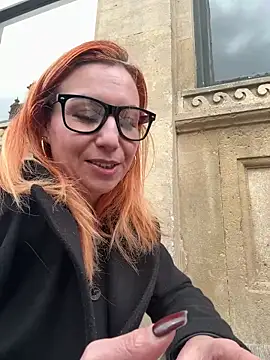 PervyxMilfxx Adlı Modelin Canlı XXX Sohbeti