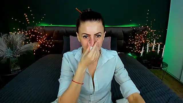 Rebecca_Diamond Adlı Modelin Canlı XXX Sohbeti