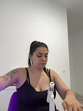 Czat XXX na żywo – LuciaLoca