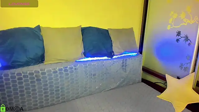 SelinLi élő XXX-chatje