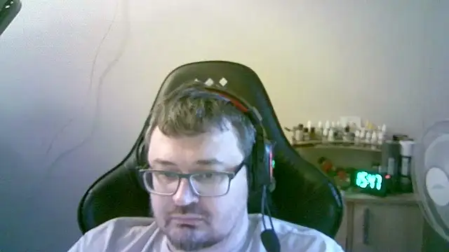 SirAbuserのライブXXXチャット