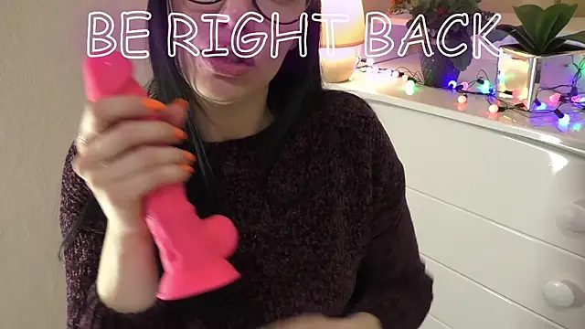 honeyed_poison Adlı Modelin Canlı XXX Sohbeti