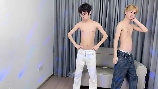 Czat XXX na żywo – No_1MiaoMiao-Kk