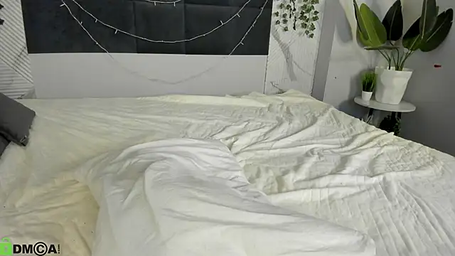 Nika_Jonson 即時 XXX 聊天