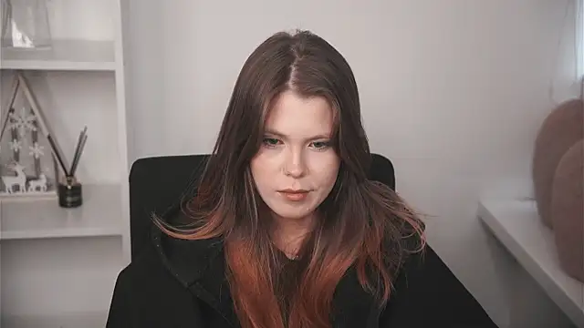 دردشة MarnieWootan الجنسية المباشرة