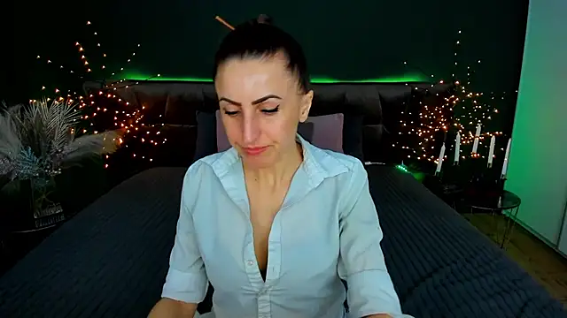 XXX chat uživo modela Rebecca_Diamond