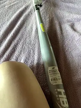 ChiaraLewis Show Webcam